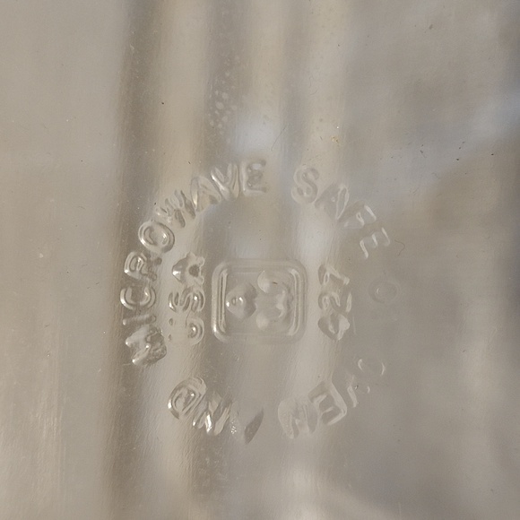 Vintage small Anchor Hocking #427 Baking Dish - Picture 3 of 3